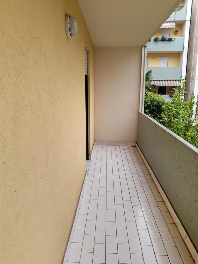 Riva Walk To Lake Exterior photo